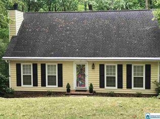 2104 Crossridge Ln, Birmingham, AL 35244