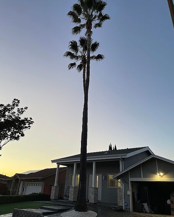 1st image of 2445 Greengate Dr