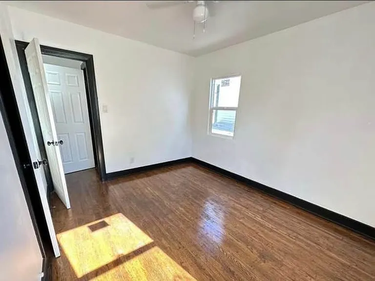 710 E 82nd St #1 — Photo 3
