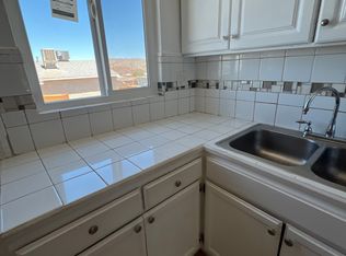 320 Mary Anne Ave #320, Barstow, CA 92311