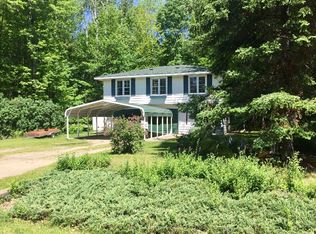6122 N Forest Lake Dr, Alger, MI 48610