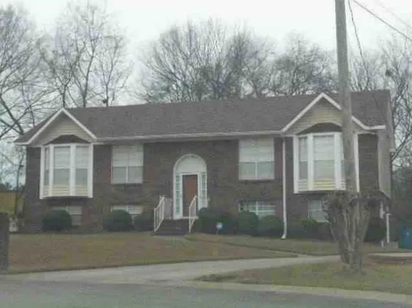 1567 Delton Pl, Midfield, AL 35228