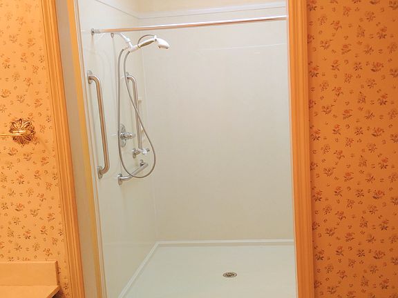 Large roll in shower 2 heads