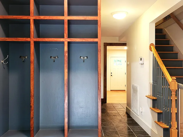 120 Country Club Cir — Photo 42