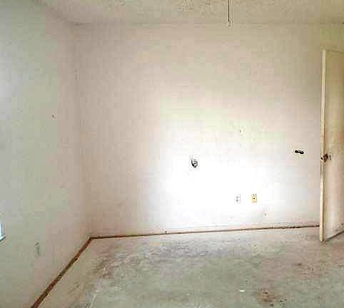 4th image of 5270 NW North Macedo Blvd