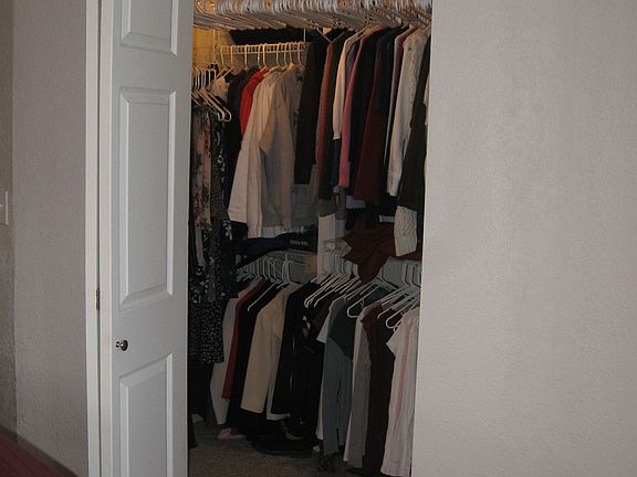 5th image of 2720 8th Ave N