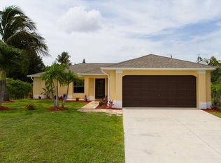 1301 SW 12th Ter, Cape Coral, FL 33991