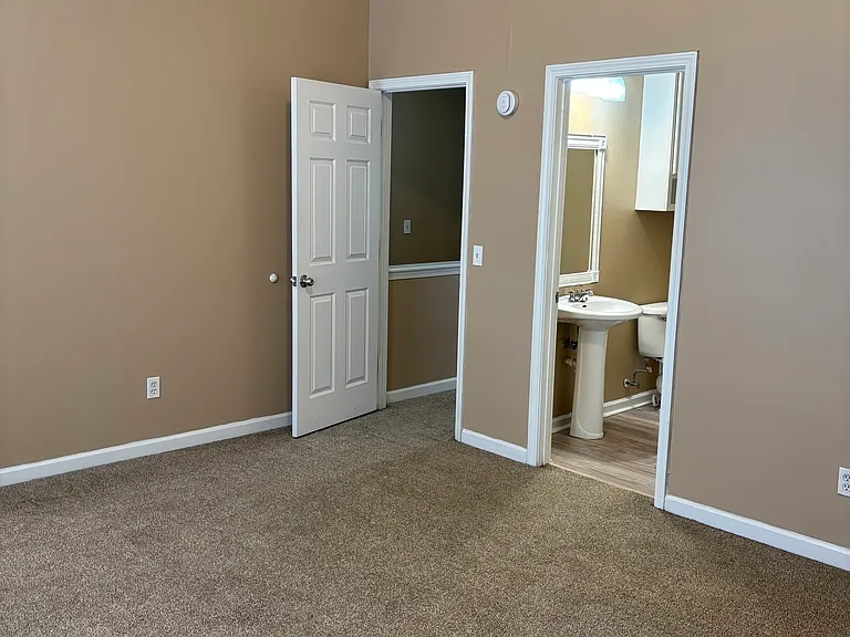 6111 Camden Forrest Dr — Photo 5