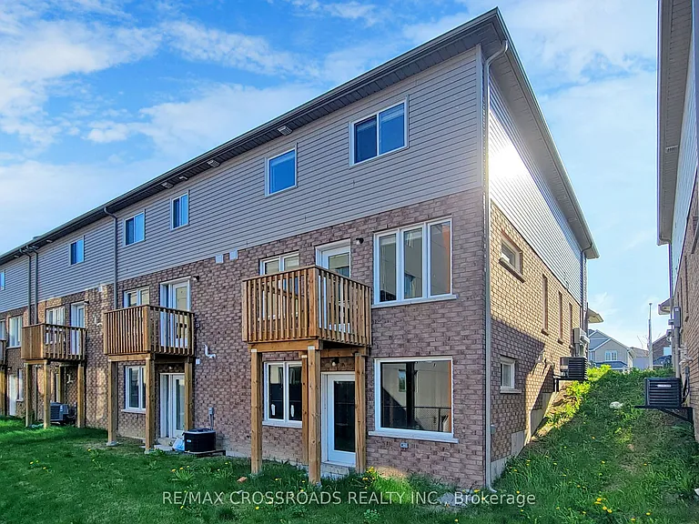 1638 Hetherington Dr — Photo 47