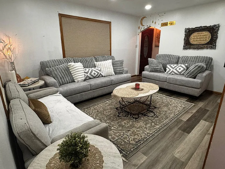 7514 N Silvery Ln — Photo 6