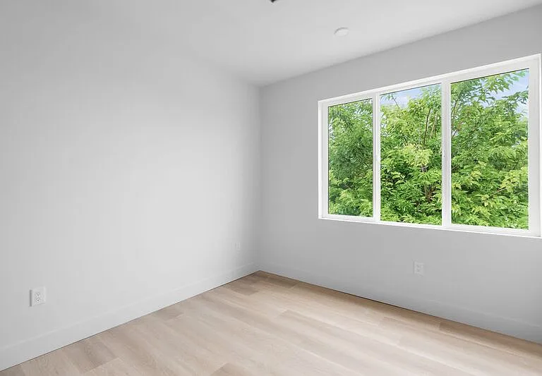 3520 Oak Glen Ln — Photo 11