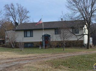 9466 Trail Rd, Meriden, KS 66512