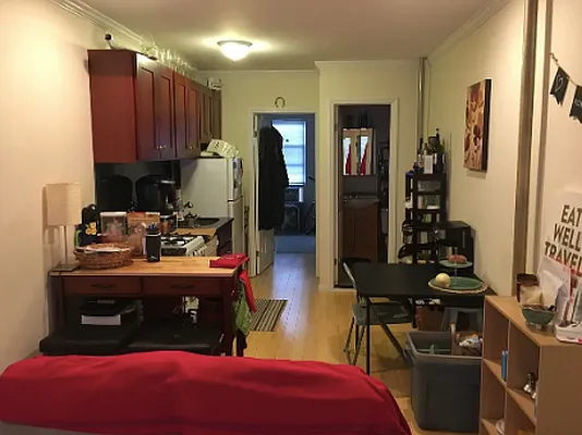 Rented by Yup Realty LLC | media 17