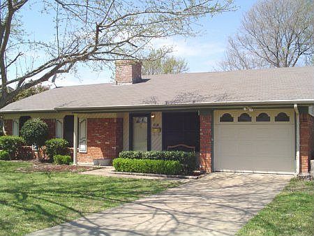 1st image of 819 Quinette Dr
