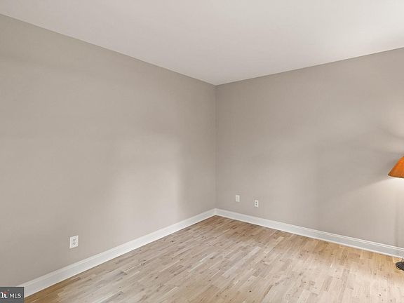 4th image of 1789 Clovermeadow Dr