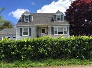 4 Sunset Ter, Succasunna, NJ 07876