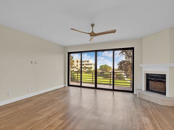 3rd image of 5536 Highway A1a APT 116