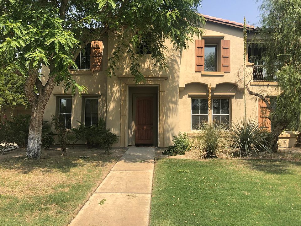 1st image of 48778 Orchard Dr