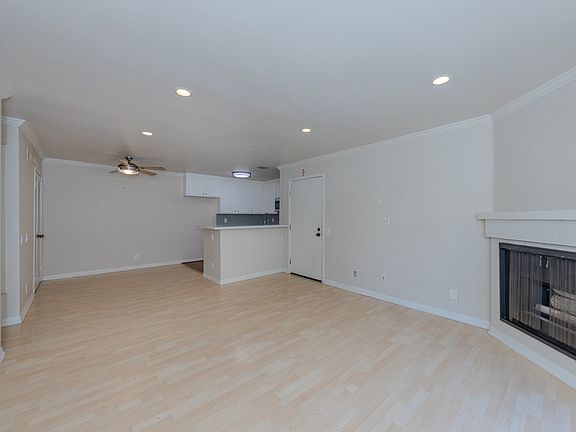 5th image of 19134 Alamo Ln #162