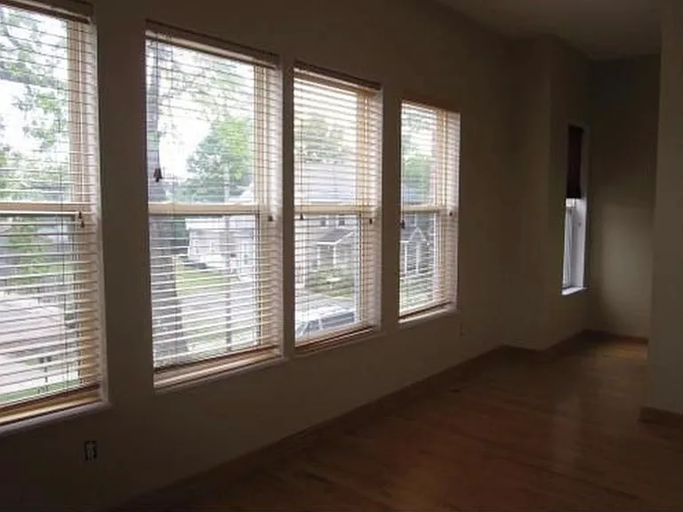 62 Clinton St — Photo 3