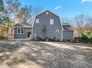 9 Elmgrove Ave, Johnston, RI 02919