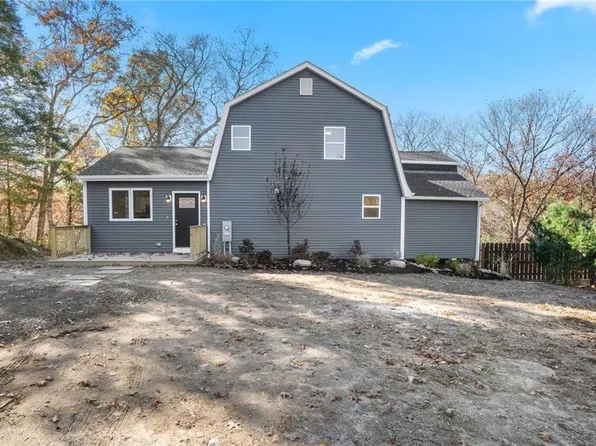 9 Elmgrove Ave, Johnston, RI 02919