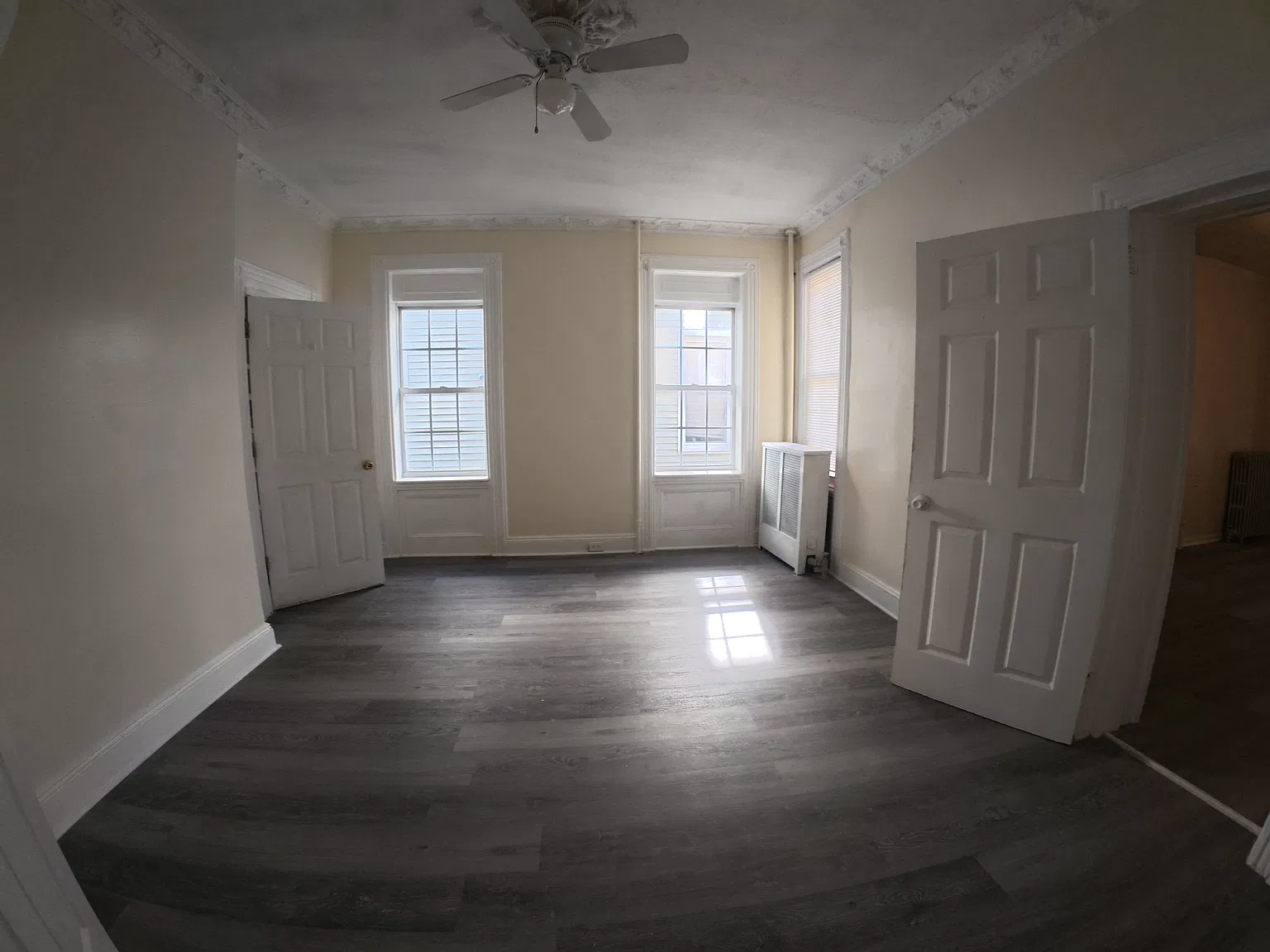 5 bed, 1842 sqft, $3,300 — Photo 4