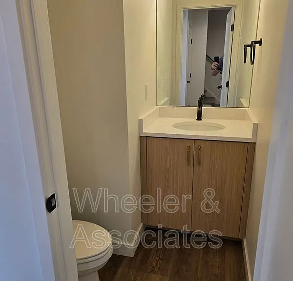 188 N 300 E #1 — Photo 10