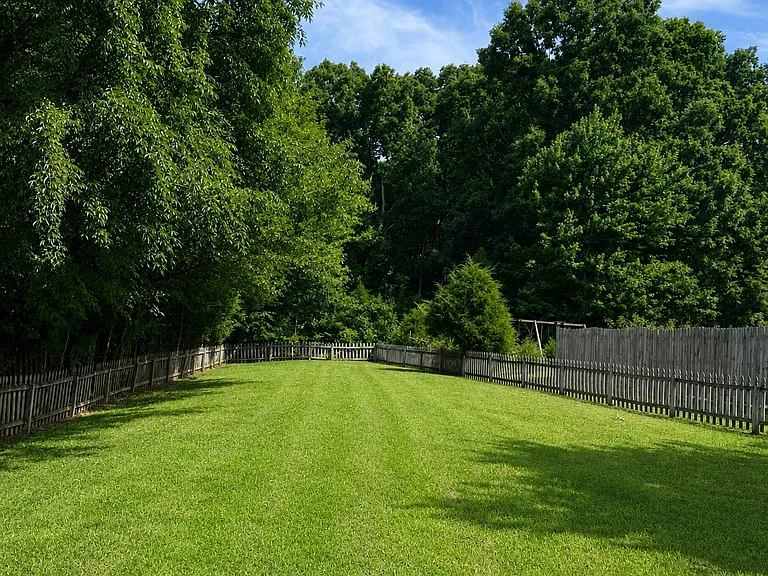 158 Grayland Rd — Photo 2
