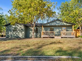 1264 S Academy Ave, New Braunfels, TX 78130
