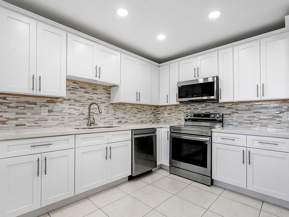 1st image of 1740 NW 19th Terrace #204