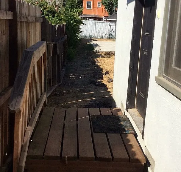 123 W 20th St — Photo 1