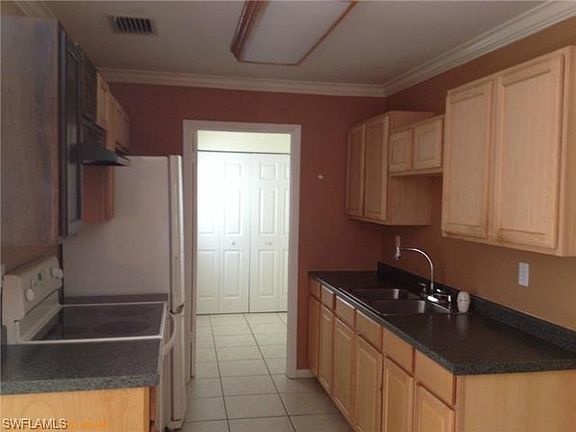4th image of 3416 Caloosa St
