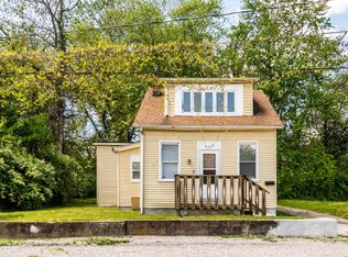 517 N 3rd St, Belleville, IL 62220
