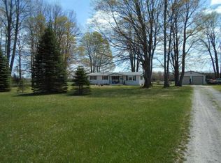 9775 Valentine Rd, Atlanta, MI 49709