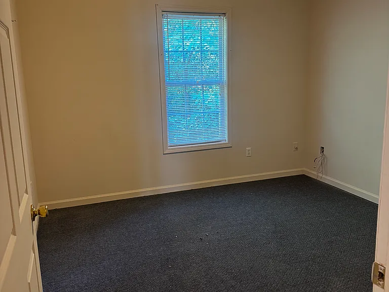 3509 Vista Trl #D — Photo 5