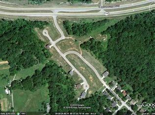 6409 Hollow Tree Rd, Louisville, KY 40228