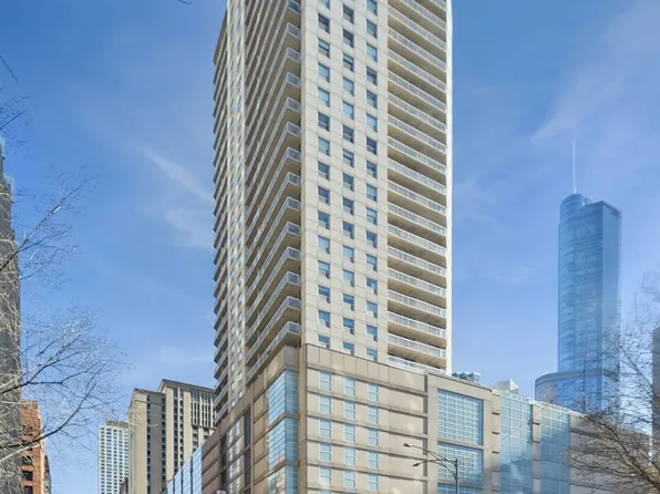 545 N Dearborn St #W2904, Chicago, IL 60654
