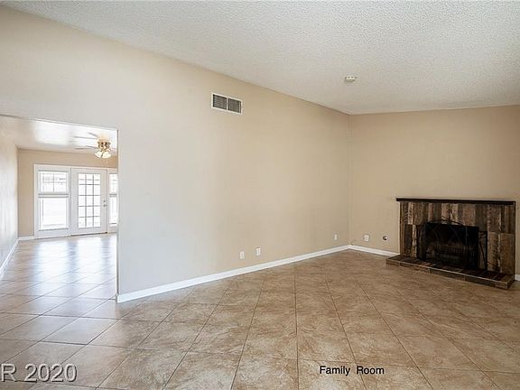 3rd image of 6800 Neepawa Cir