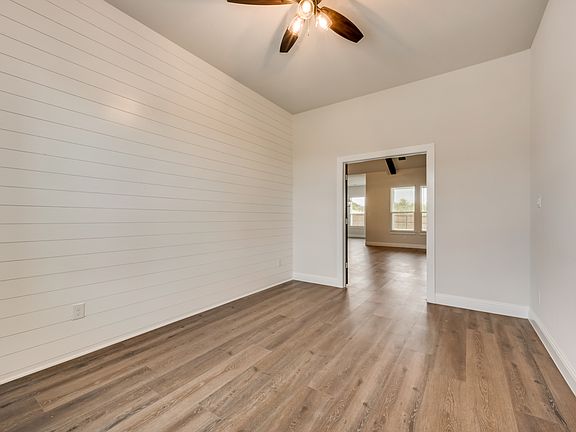 5th image of 5243 Albert Ct