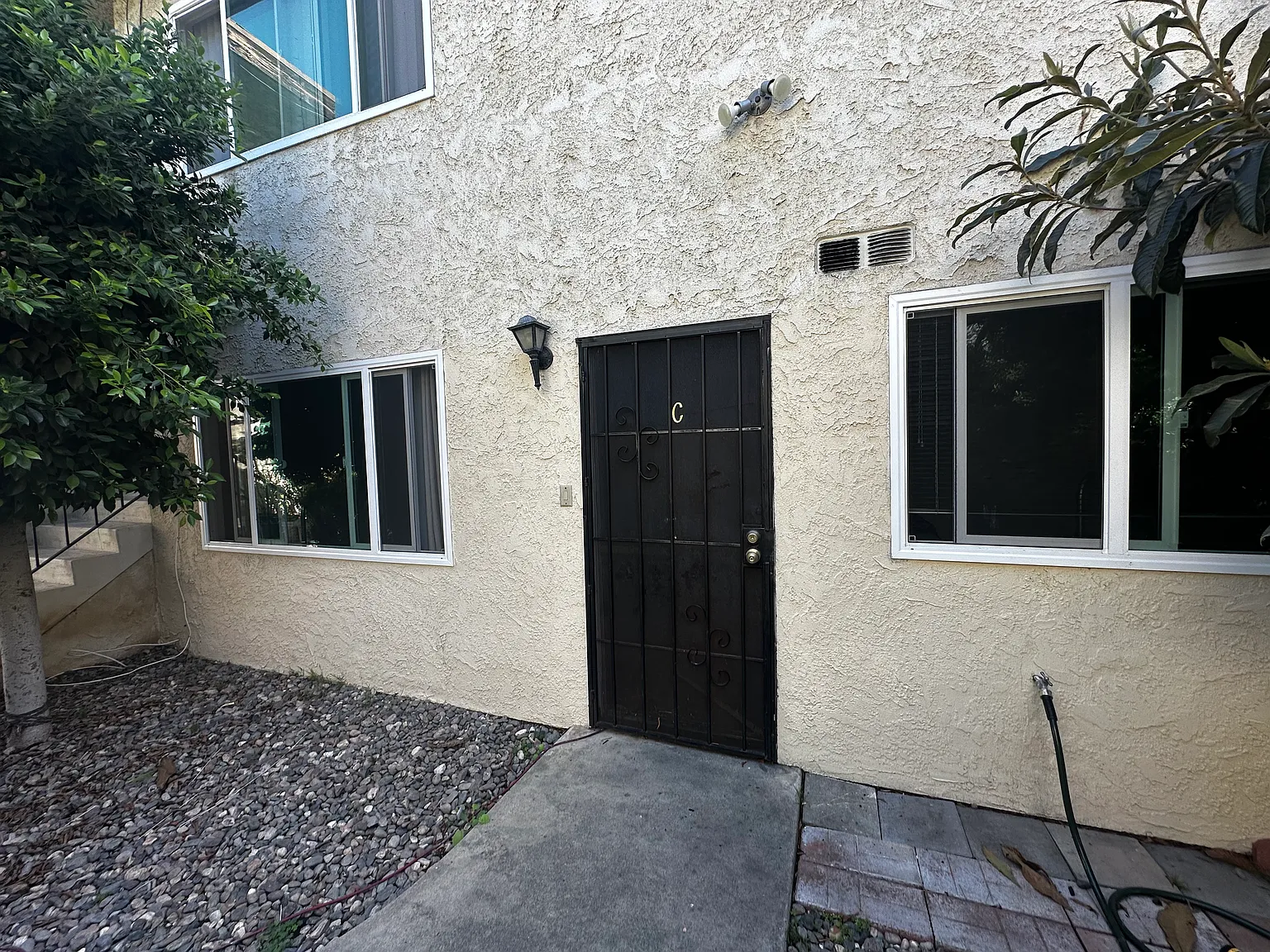 2 bed, 1000 sqft, $2,500 — Photo 4