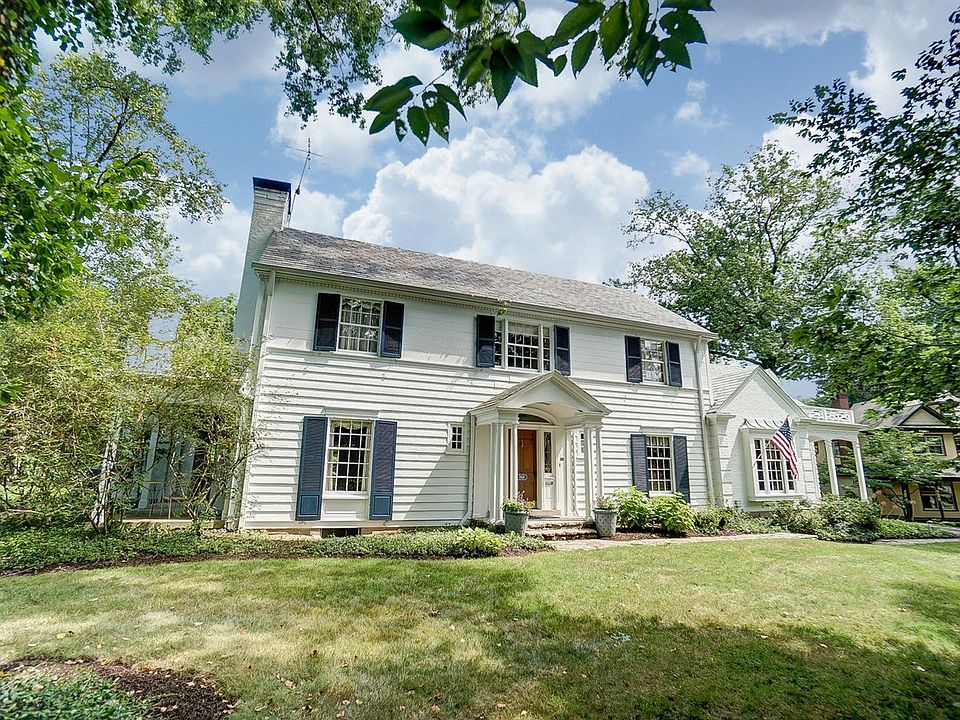 1st image of 3160 N Farmcrest Dr