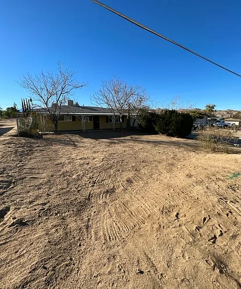 7560 Valley Vista Ave — Photo 4