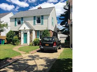 47 Groveland St, Buffalo, NY 14214