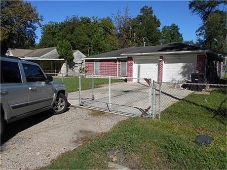 2nd image of 8622 Brannon St