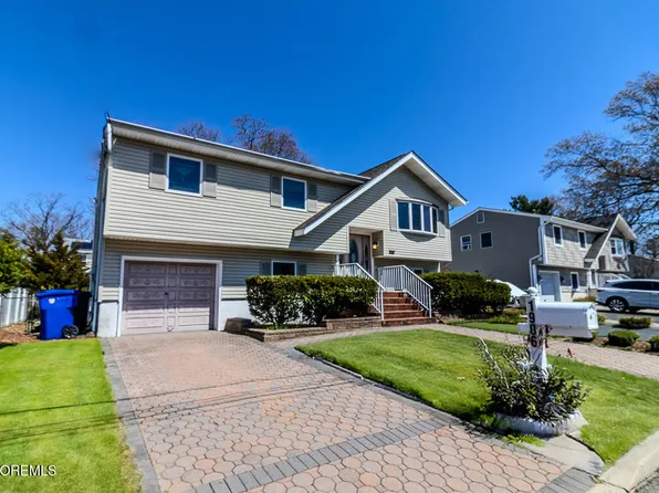 1906 Ravenwood Drive, Toms River, NJ 08753