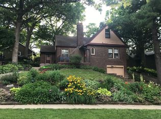544 53rd St, Des Moines, IA 50312
