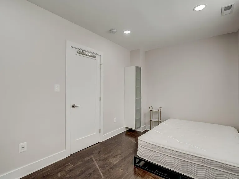 2-1605 F St NE #2 — Photo 5