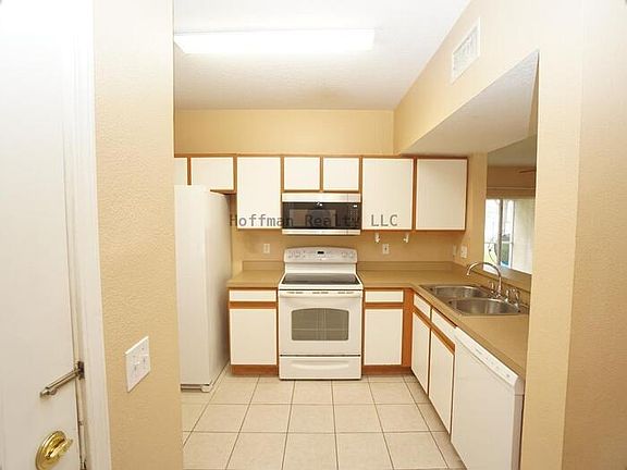 2nd image of 6009 Skydale Way Unit 102