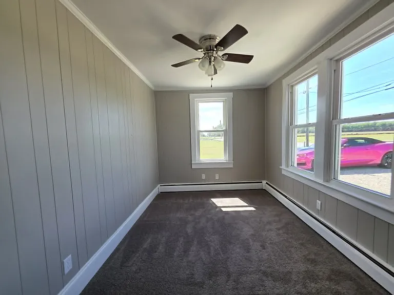 28419 Old Quantico Rd #B — Photo 17